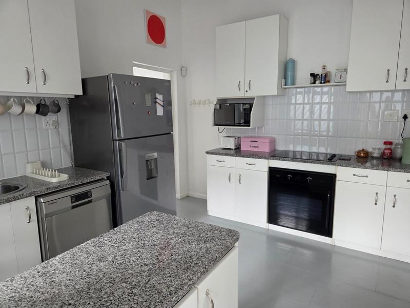 2 Bedroom Property for Sale in Walmer Estate Western Cape